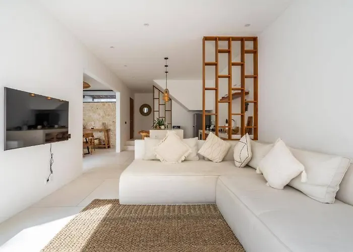 Casa Bella, 1 Bedroom With Pool In Umalas * Canggu (Bali)